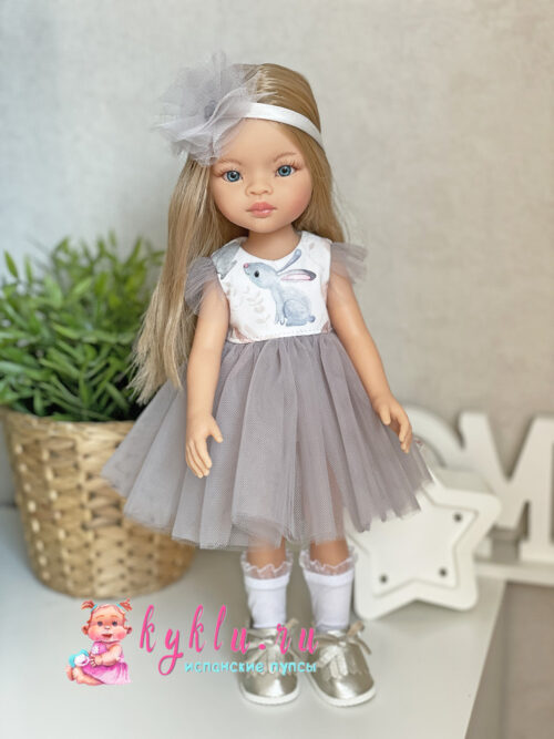 Кукла Маника 34 см в сером платье с зайчиком