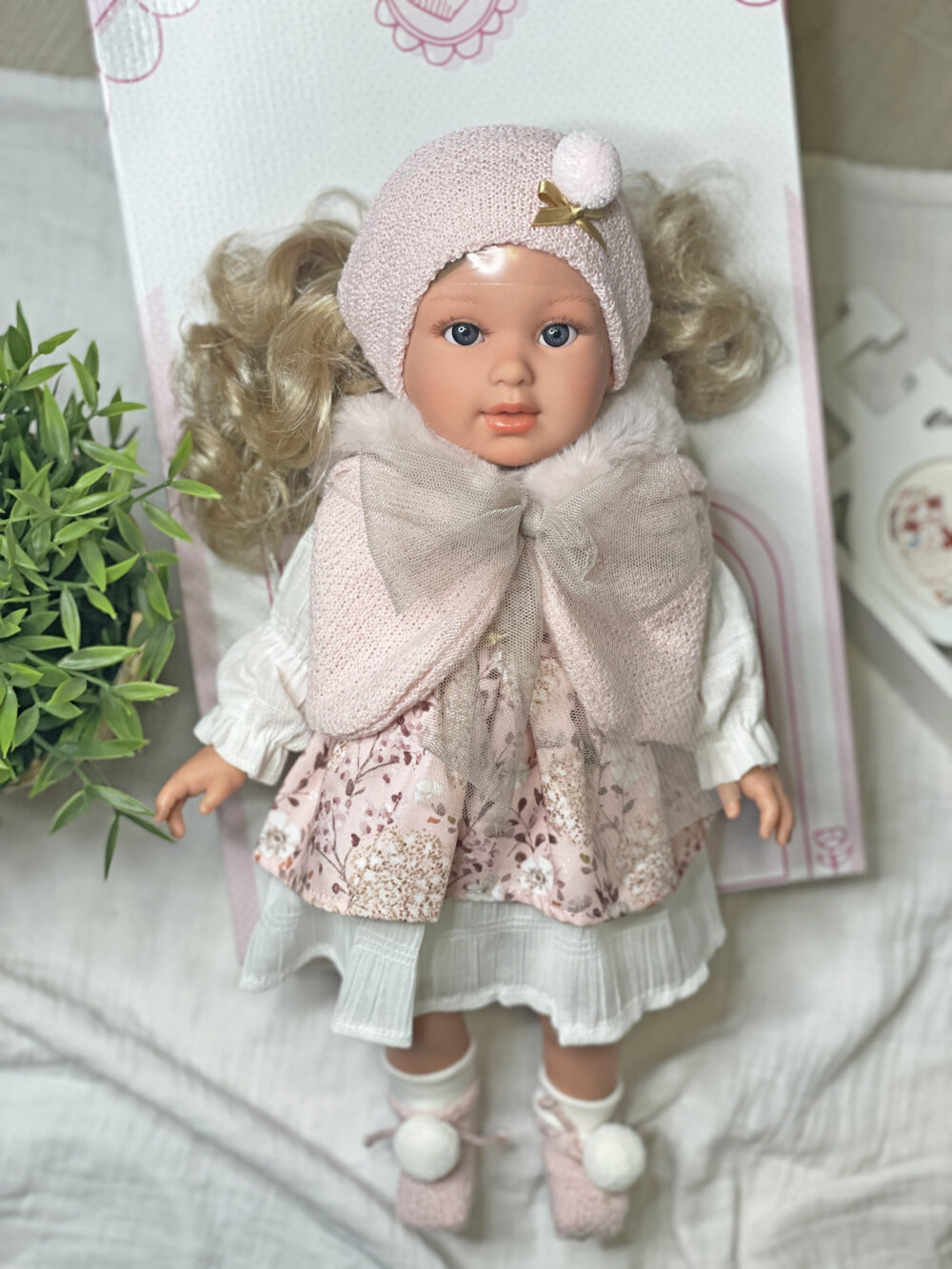 Кукла Люсия 40 см от фабрики Llorens